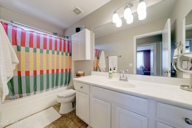 12701 W HOLLYHOCK Drive, Avondale, AZ 85392