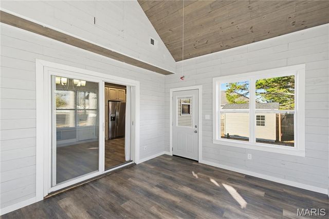 179 Autumn Breeze Drive, Poplar Bluff, MO 63901