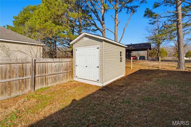 179 Autumn Breeze Drive, Poplar Bluff, MO 63901