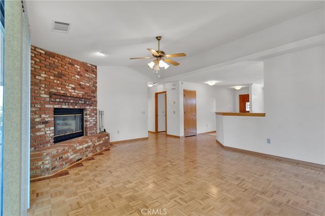 20136 Ottawa Road, Apple Valley, CA 92307