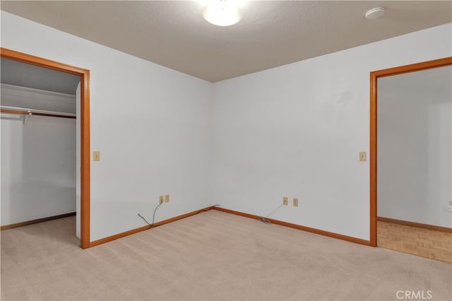 20136 Ottawa Road, Apple Valley, CA 92307