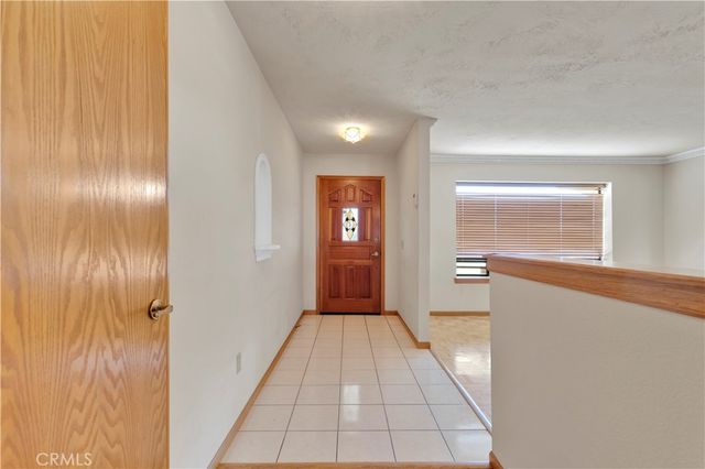 20136 Ottawa Road, Apple Valley, CA 92307