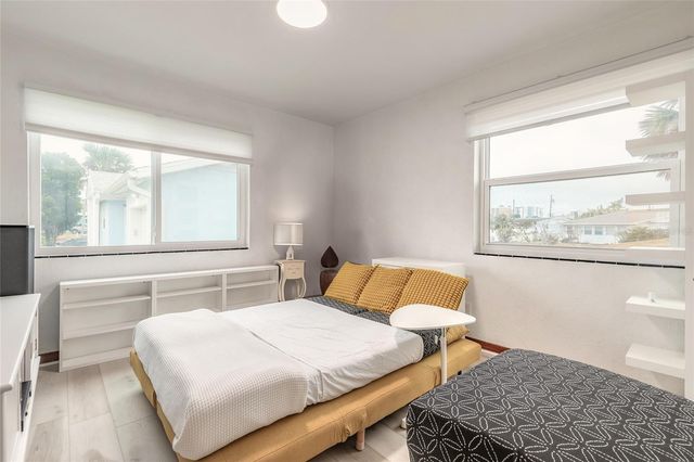 212 BONNER AVENUE, Daytona Beach, FL 32118