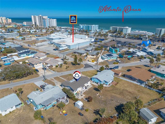 212 BONNER AVENUE, Daytona Beach, FL 32118