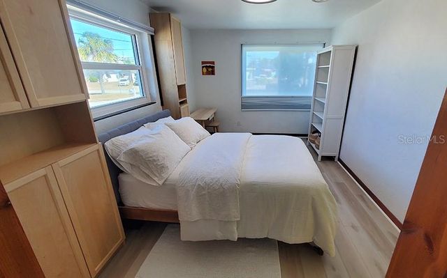 212 BONNER AVENUE, Daytona Beach, FL 32118