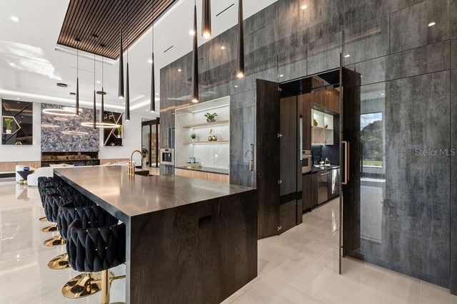 5074 ISLEWORTH COUNTRY CLUB DRIVE, Windermere, FL 34786