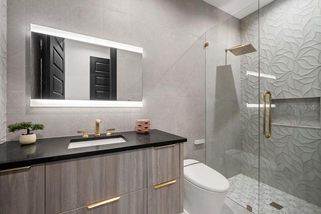 5074 ISLEWORTH COUNTRY CLUB DRIVE, Windermere, FL 34786