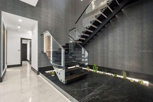 5074 ISLEWORTH COUNTRY CLUB DRIVE, Windermere, FL 34786