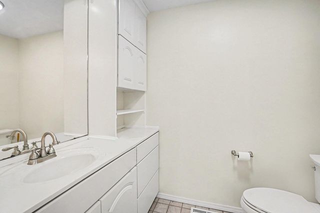 1490 Marlboro Road, Muskegon, MI 49441