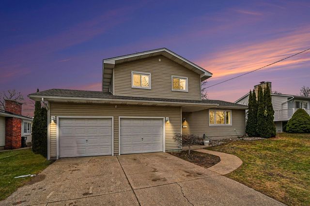 1490 Marlboro Road, Muskegon, MI 49441