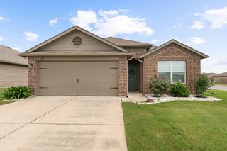 447 Discovery DR, Kyle, TX 78640