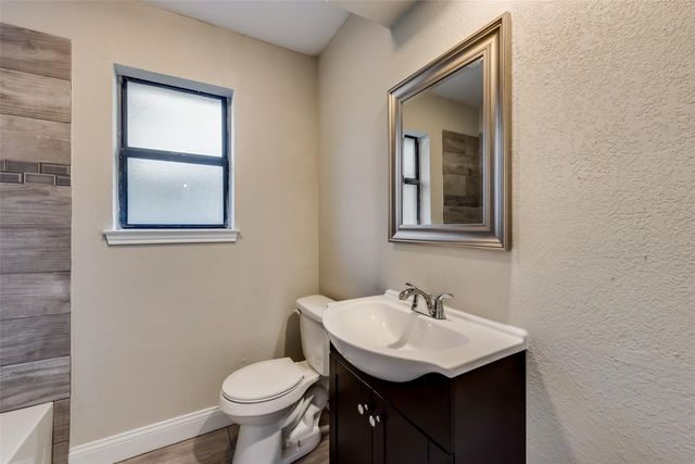 119 Chris Court, Alvarado, TX 76009