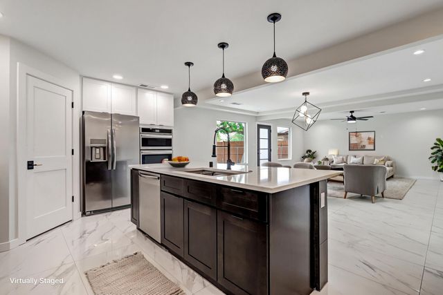3501 Camino Alameda SW, Albuquerque, NM 87105