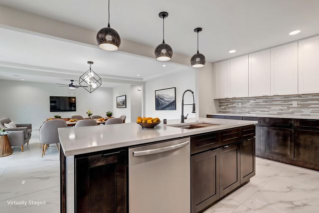3501 Camino Alameda SW, Albuquerque, NM 87105