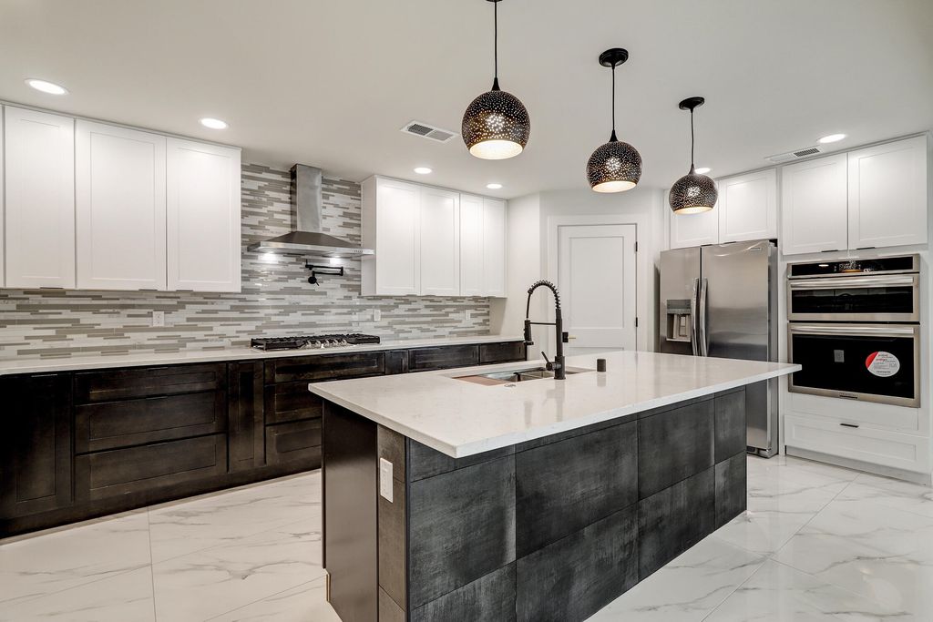 3501 Camino Alameda SW, Albuquerque, NM 87105