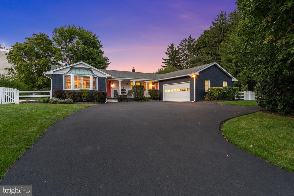259 FROST LN, NEWTOWN, PA 18940 — exterior