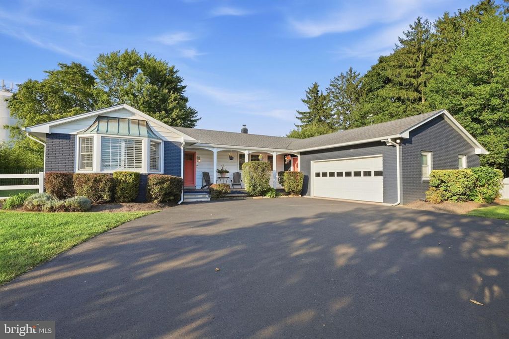 259 FROST LN, NEWTOWN, PA 18940 — photo 3