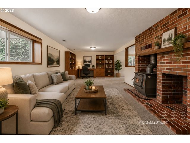3011 Sw Willow Pkwy, Gresham, OR 97080
