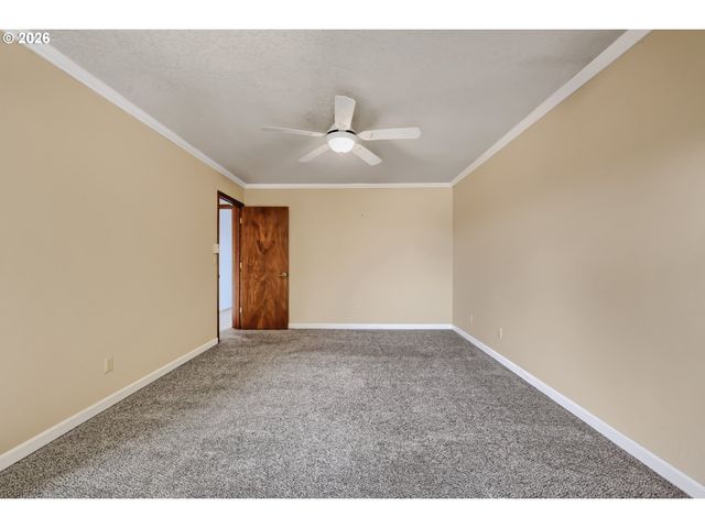 3011 Sw Willow Pkwy, Gresham, OR 97080