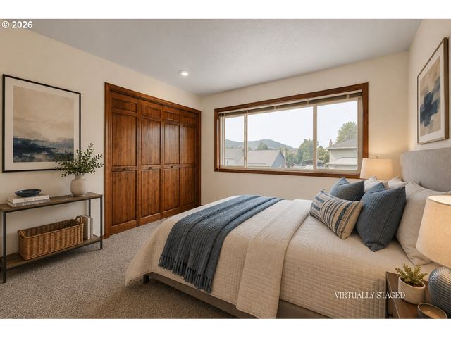 3011 Sw Willow Pkwy, Gresham, OR 97080