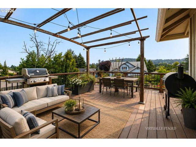 3011 Sw Willow Pkwy, Gresham, OR 97080