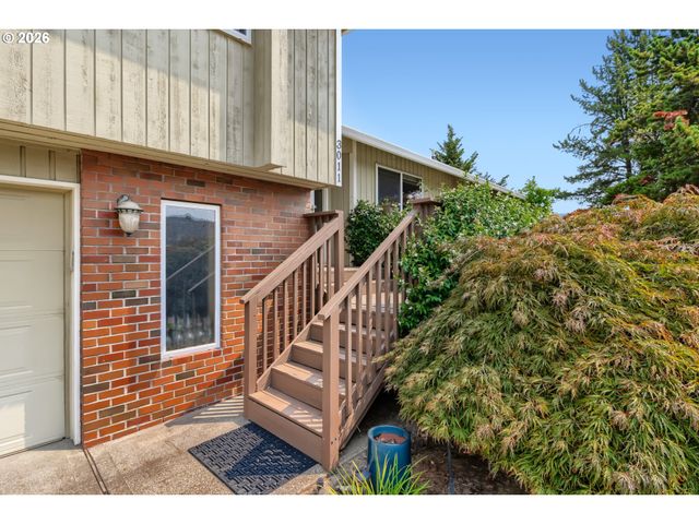 3011 Sw Willow Pkwy, Gresham, OR 97080