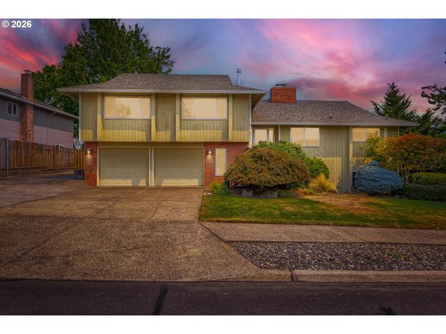 3011 Sw Willow Pkwy, Gresham, OR 97080