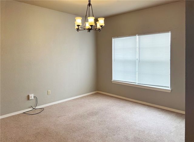 2827 N Cassius Lane, Fayetteville, AR 72704