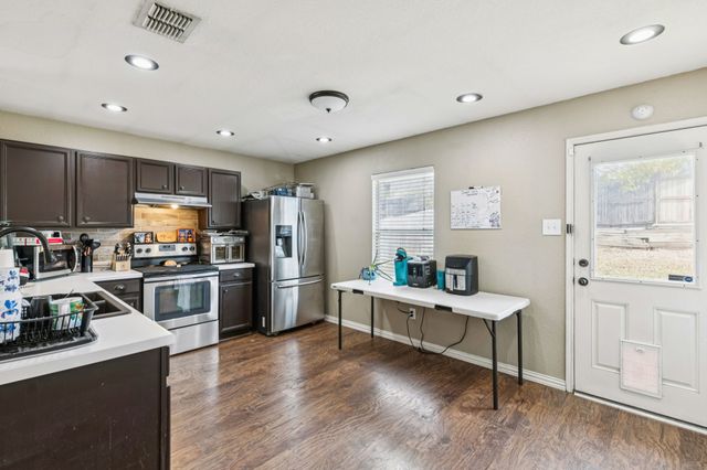 4904 Parkrise Drive, Fort Worth, TX 76179