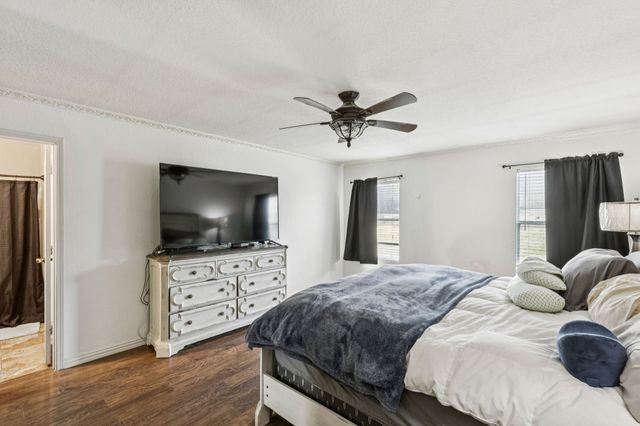 4904 Parkrise Drive, Fort Worth, TX 76179