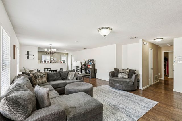 4904 Parkrise Drive, Fort Worth, TX 76179