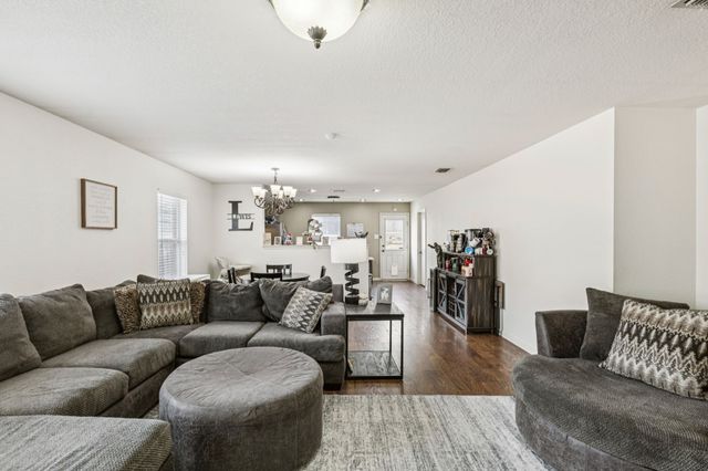 4904 Parkrise Drive, Fort Worth, TX 76179