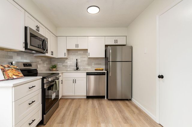 7406 Cimmaron Station Road, Columbus, OH 43235