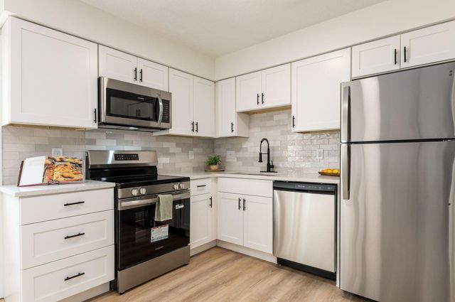 7406 Cimmaron Station Road, Columbus, OH 43235