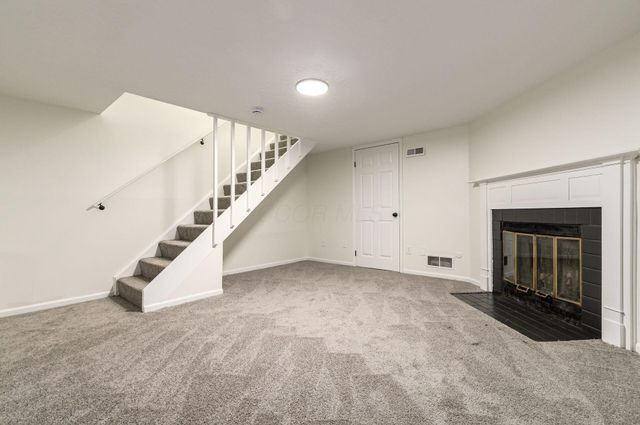 7406 Cimmaron Station Road, Columbus, OH 43235
