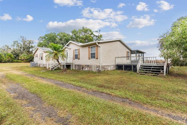 1814 WISE ROAD, Zephyrhills, FL 33540