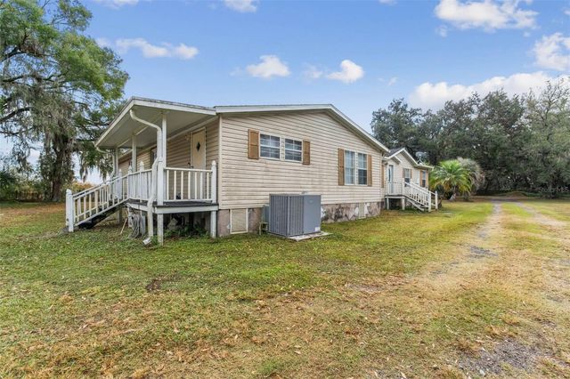 1814 WISE ROAD, Zephyrhills, FL 33540