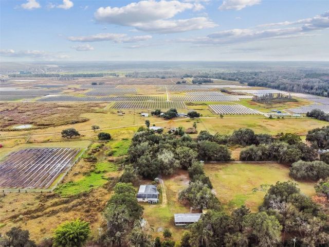 1814 WISE ROAD, Zephyrhills, FL 33540