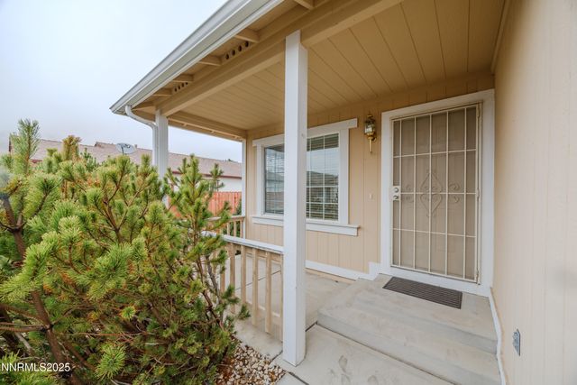 17635 Lake Powell Drive, Reno, NV 89508