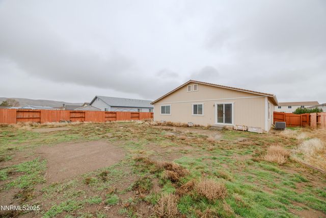 17635 Lake Powell Drive, Reno, NV 89508