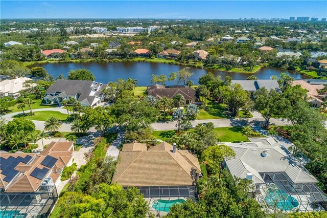 3370 Oaklake CT, Bonita Springs, FL 34134