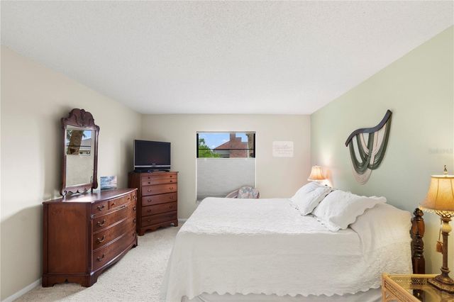 6337 MANATEE AVENUE W 6337, Bradenton, FL 34209