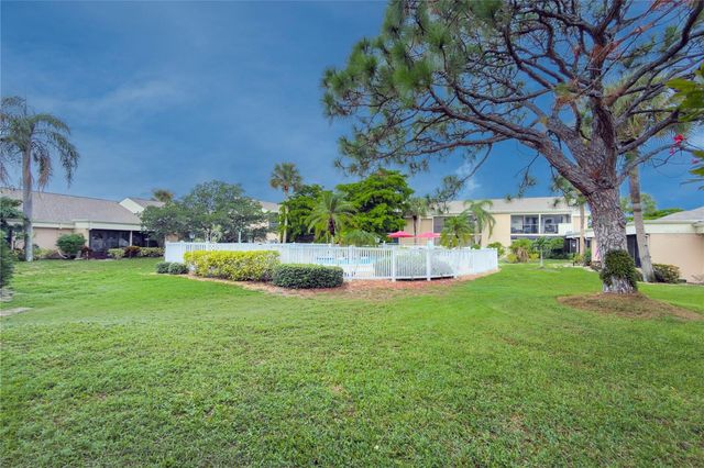 6337 MANATEE AVENUE W 6337, Bradenton, FL 34209