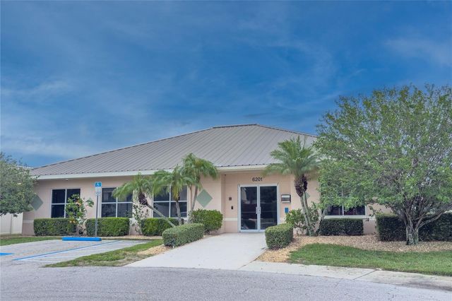 6337 MANATEE AVENUE W 6337, Bradenton, FL 34209