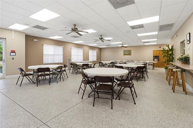 6337 MANATEE AVENUE W 6337, Bradenton, FL 34209