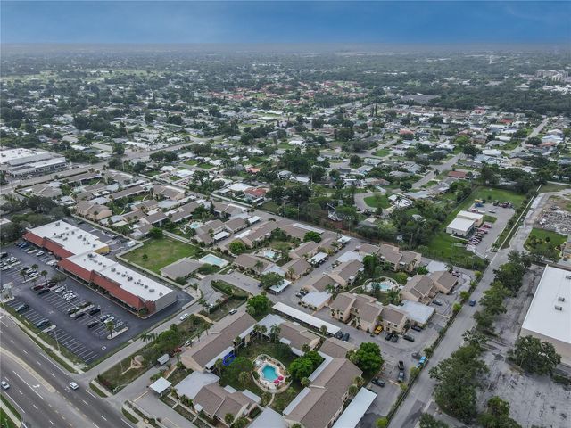 6337 MANATEE AVENUE W 6337, Bradenton, FL 34209