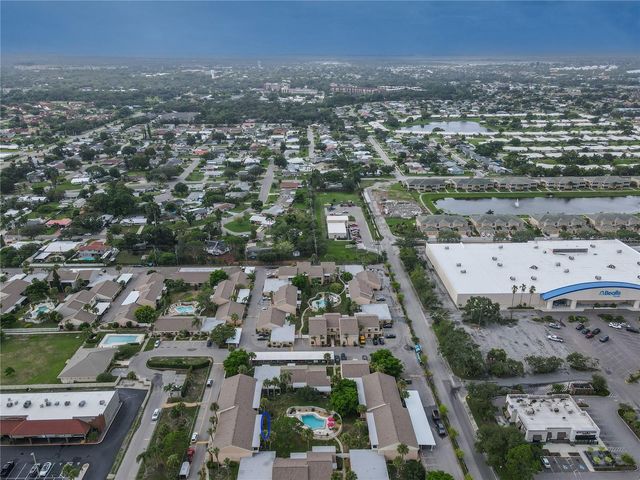6337 MANATEE AVENUE W 6337, Bradenton, FL 34209