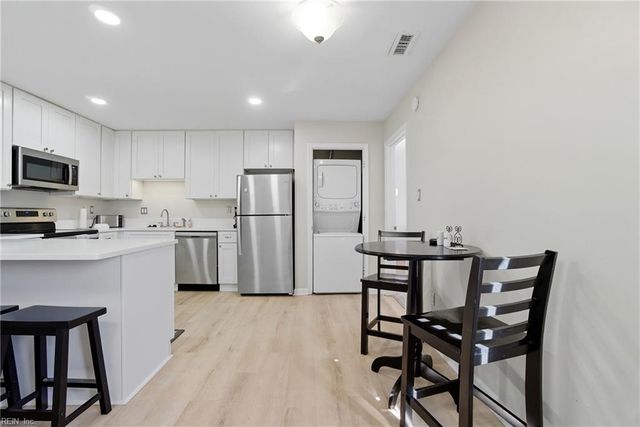 1611 Ocean Bay DR, Virginia Beach, VA 23454