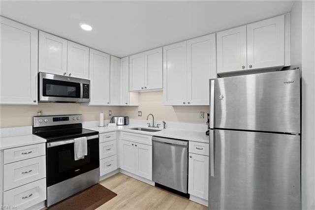 1611 Ocean Bay DR, Virginia Beach, VA 23454