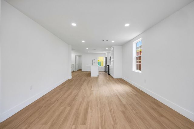 3619 Avenue S, Galveston, TX 77550